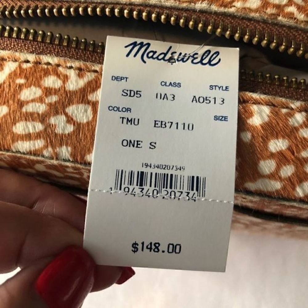 Madewell Camera Bag Animal Spot Calf Hair Crossbody Bag, Leather, Zip Closure - Picture 4 of 8